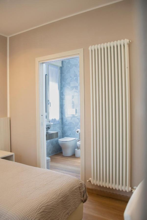 B&B Stellanova San Donnino della Nizzola 外观 照片