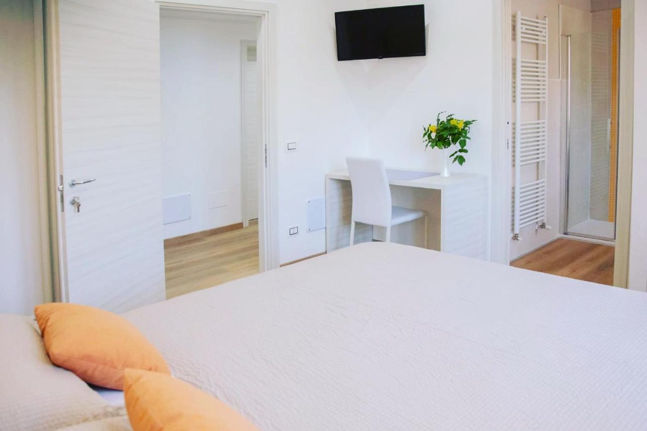 B&B Stellanova San Donnino della Nizzola 外观 照片